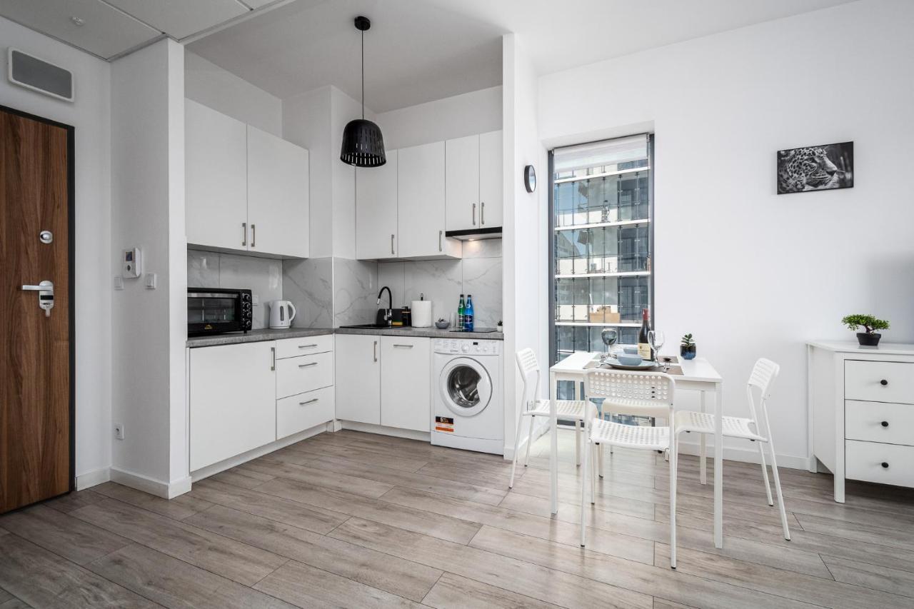 Апартаменты Apartament Ks Wola Prymasa 407 Варшава Экстерьер фото